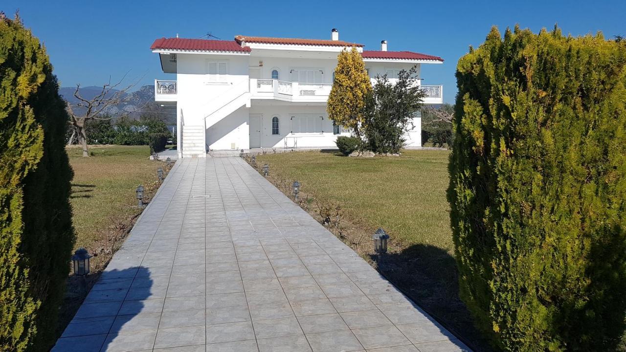 Silver Villa Raches Maisonette & Green Kouvéla Exterior photo