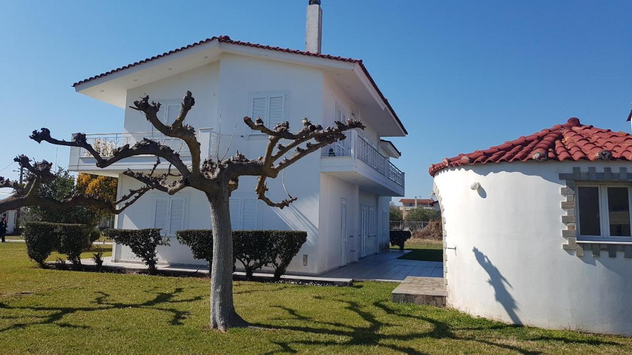 Silver Villa Raches Maisonette & Green Kouvéla Exterior photo