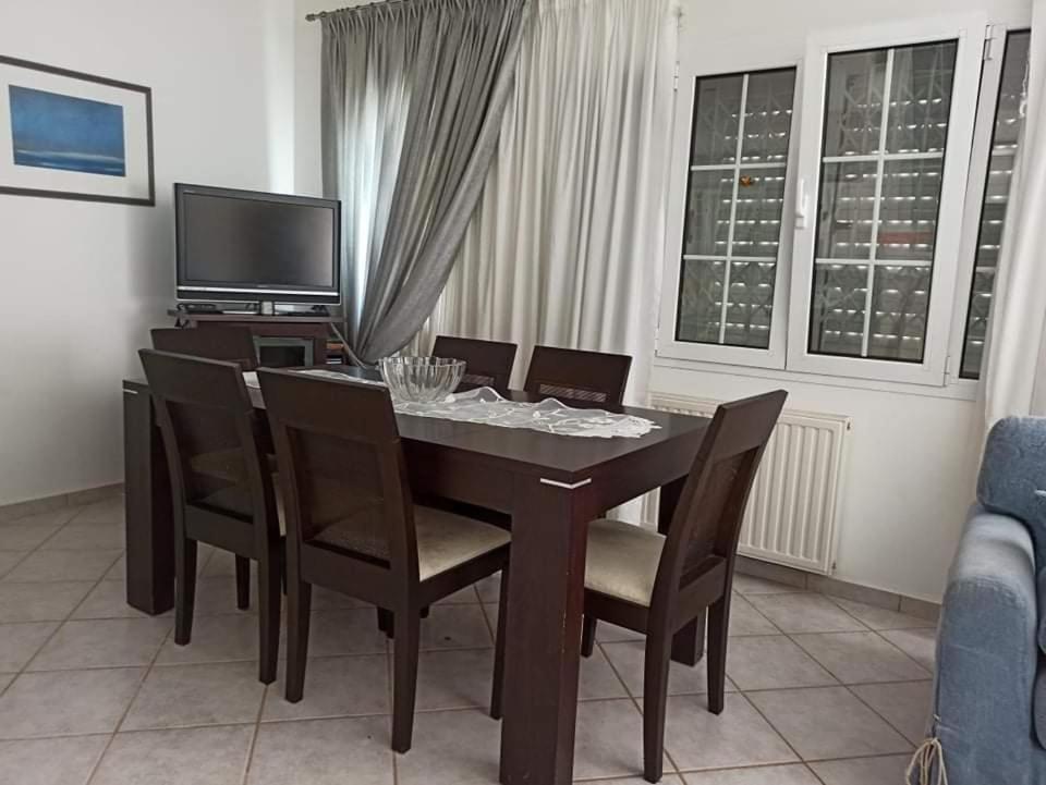 Silver Villa Raches Maisonette & Green Kouvéla Exterior photo